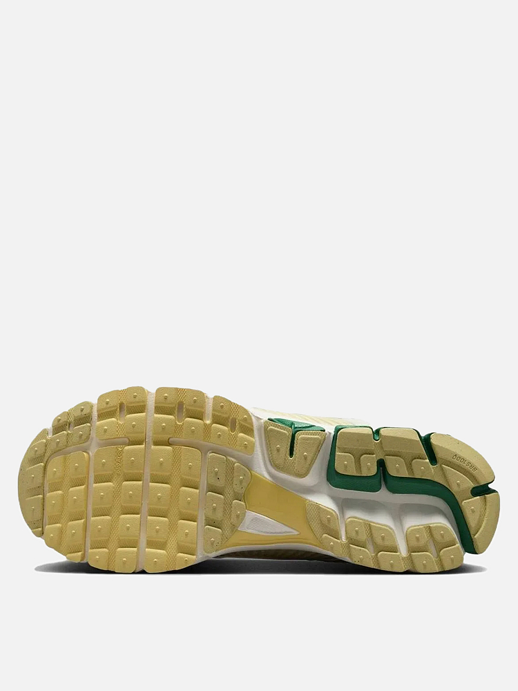 фото Мужские кроссовки zoom vomero 5 nike