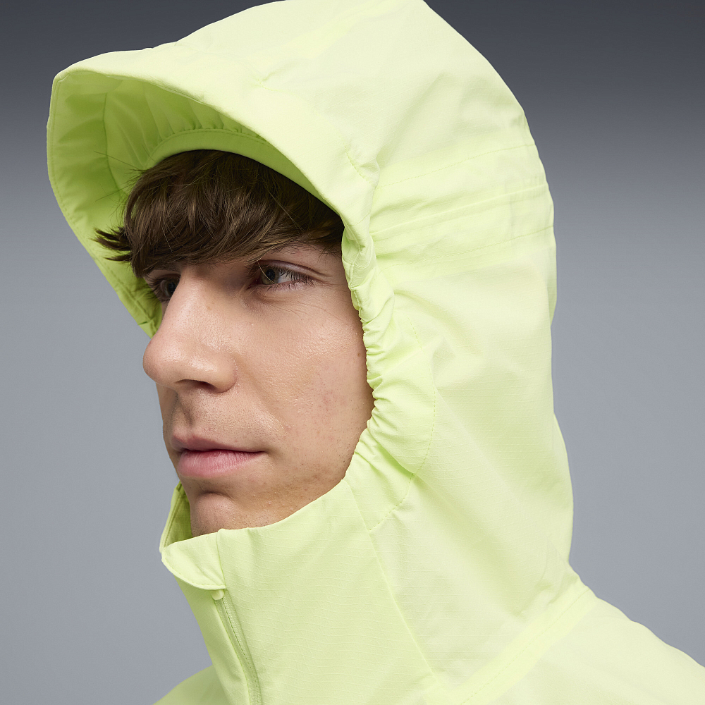 фото Мужская ветровка puma run raincell jacket