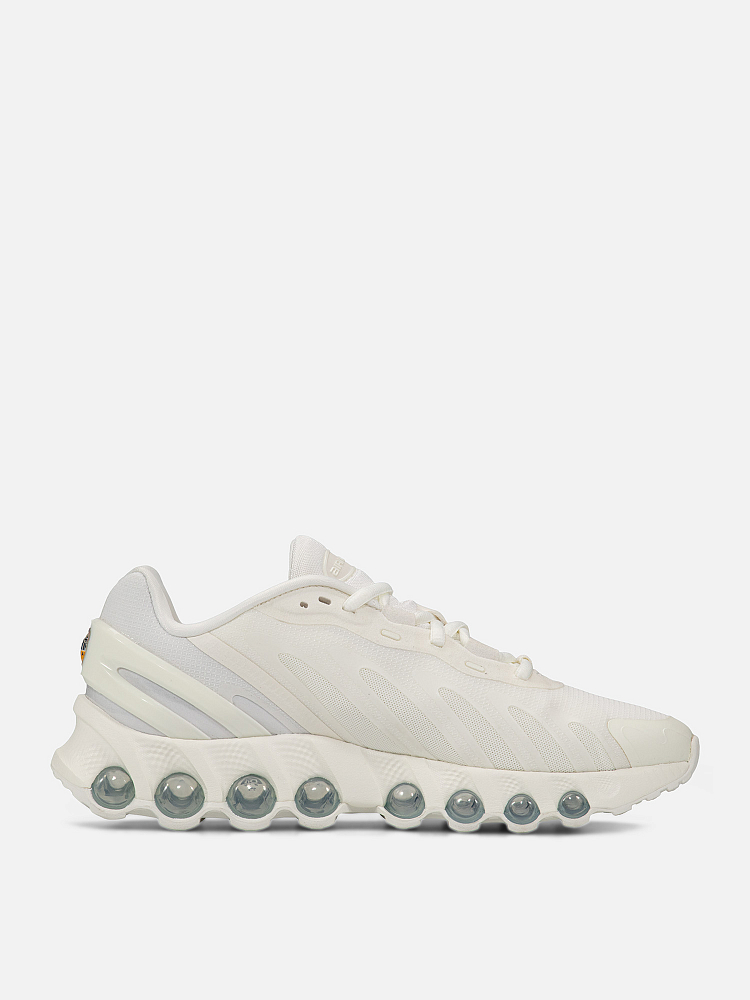 фото Женские кроссовки air max dn8 nike