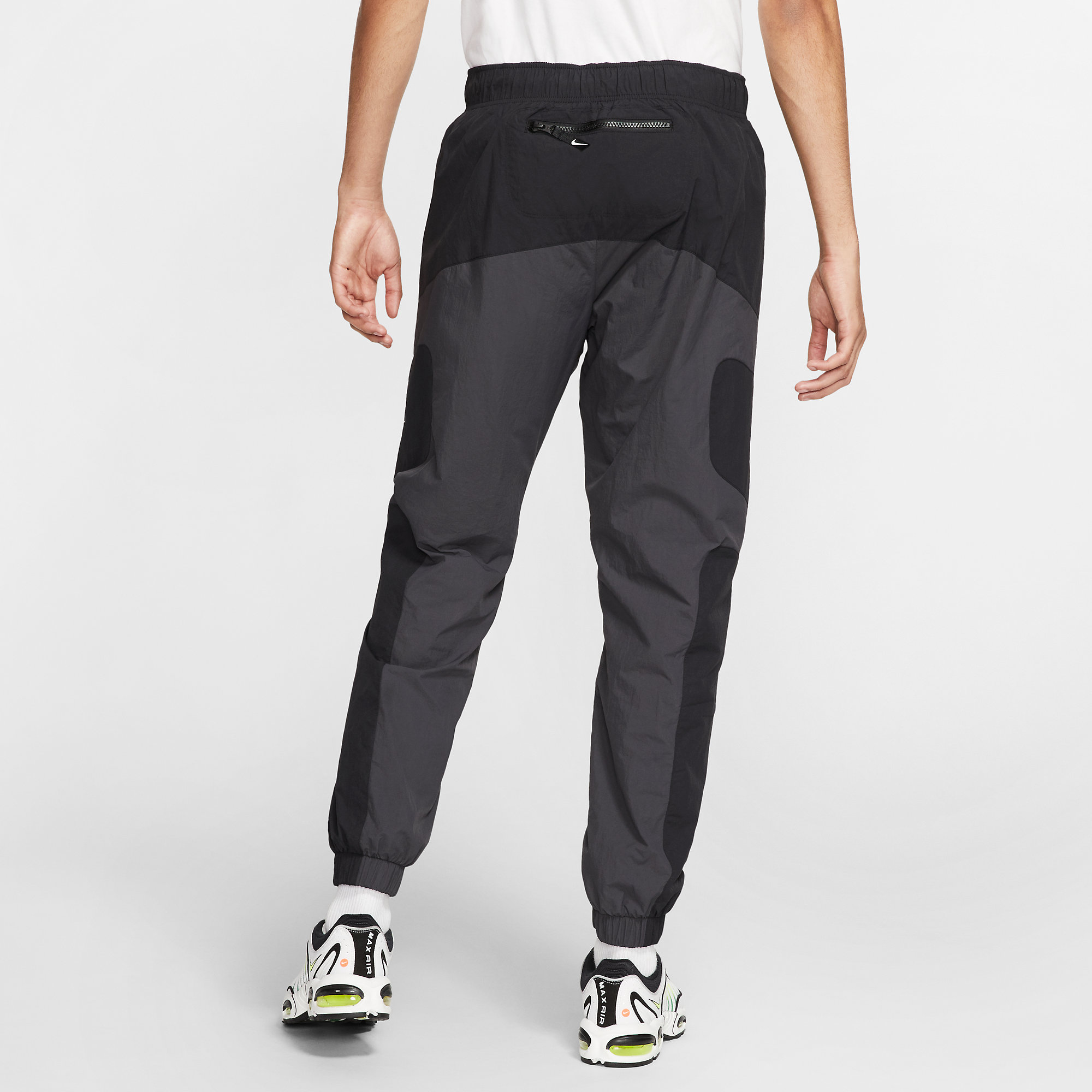 nike re issue pant