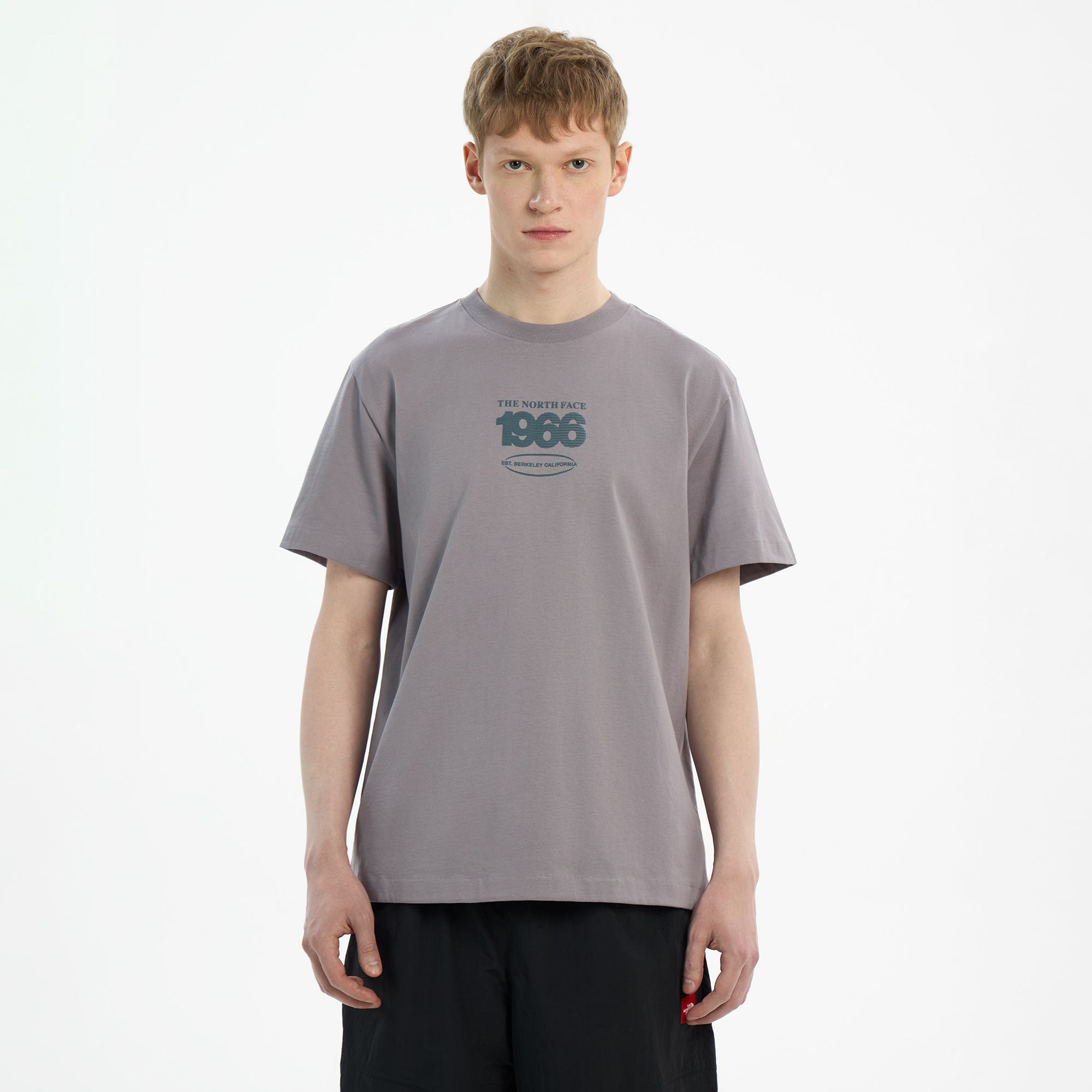 Мужская футболка Track Relaxed Graphic T-Shirt — размер 50-52 / L