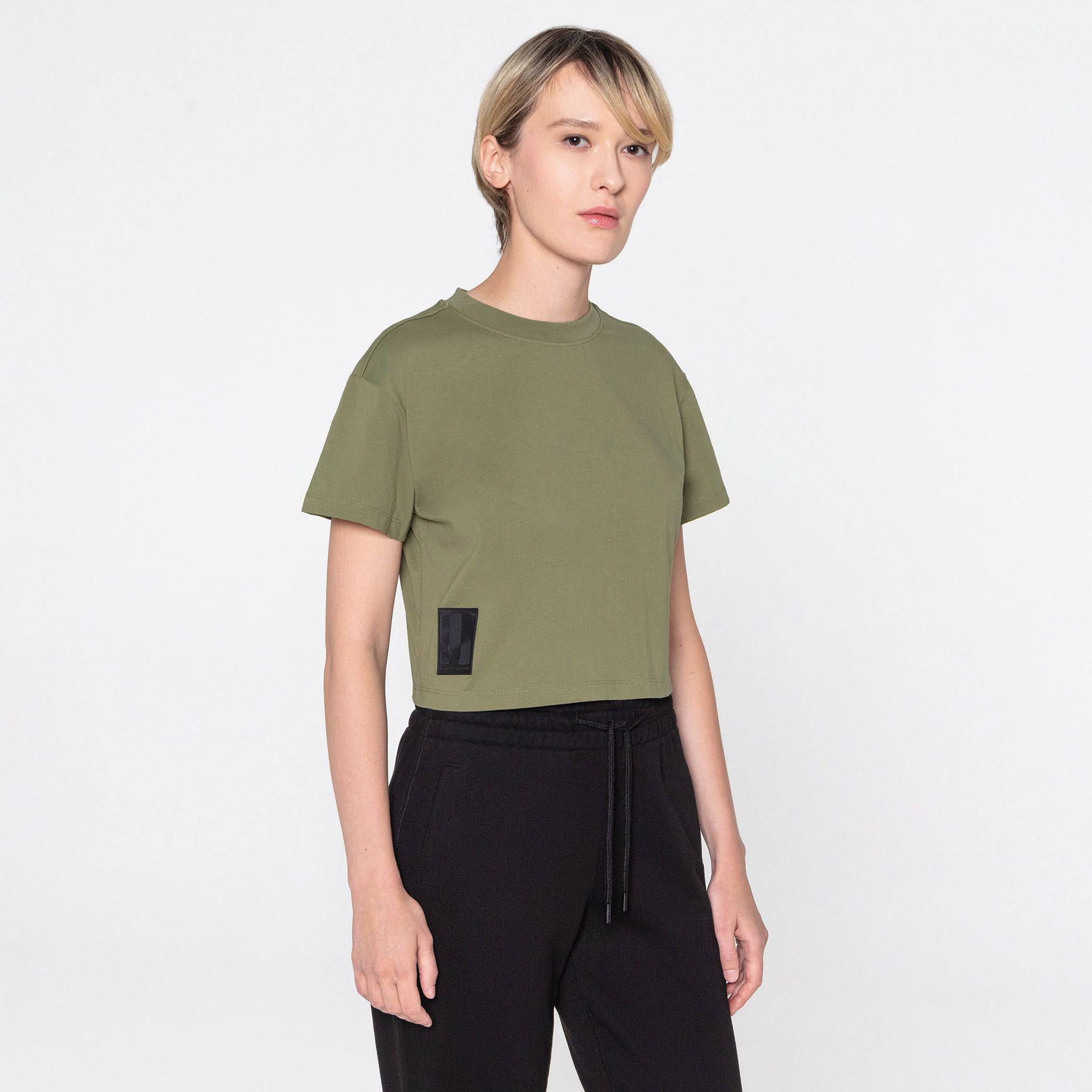 Женская футболка Crop Tee
