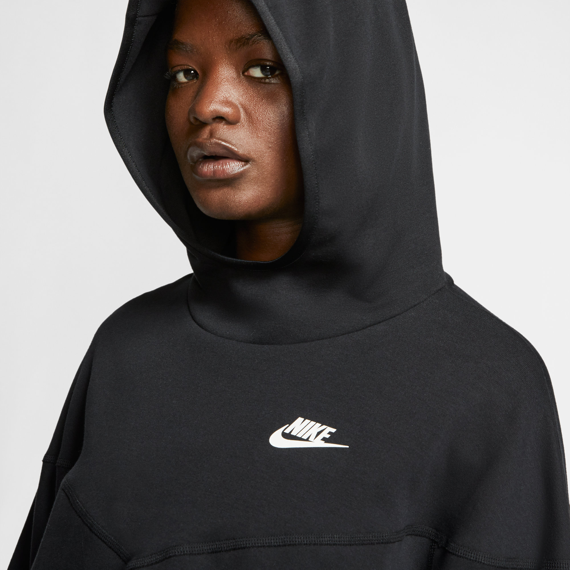nike tech pullover