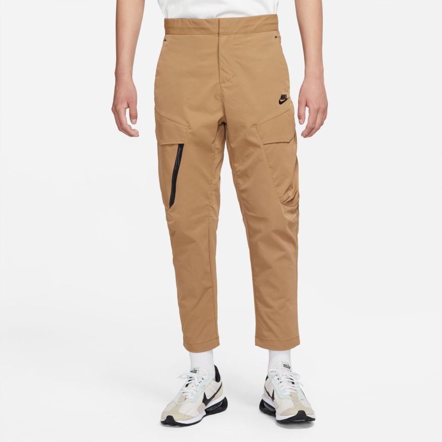 Nike Sportswear Tech Woven Utility Pants