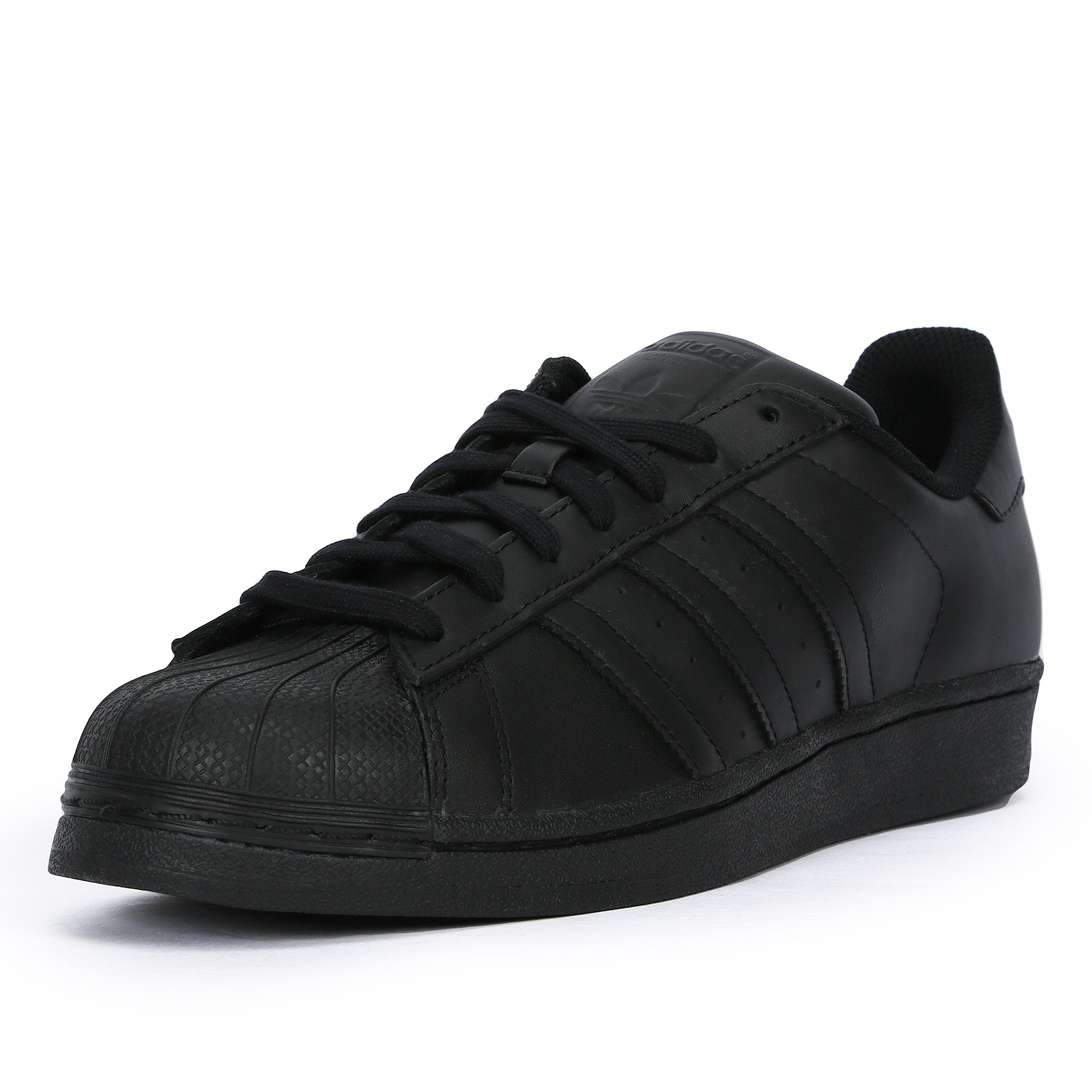 Черные классические кроссовки. Adidas Classic Black. Adidas all Stars черные. Черные классические кроссовки адидас. Kirsopkalar.