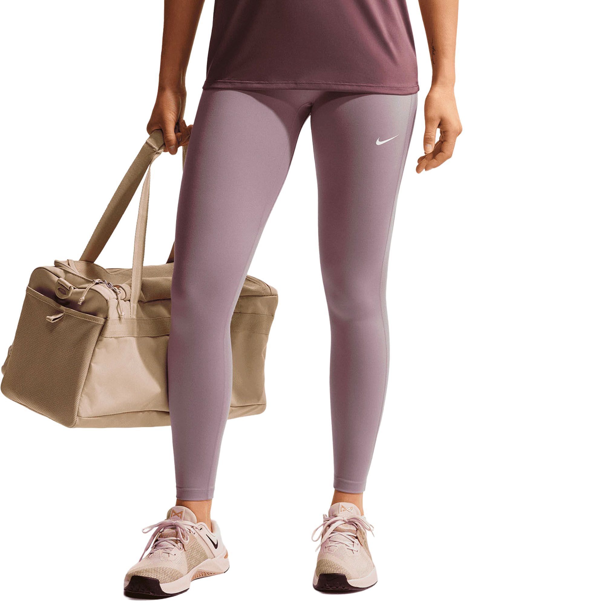 Женские легинсы Nike Dri-FIT One High Rise Tight — размер 48-50 / L