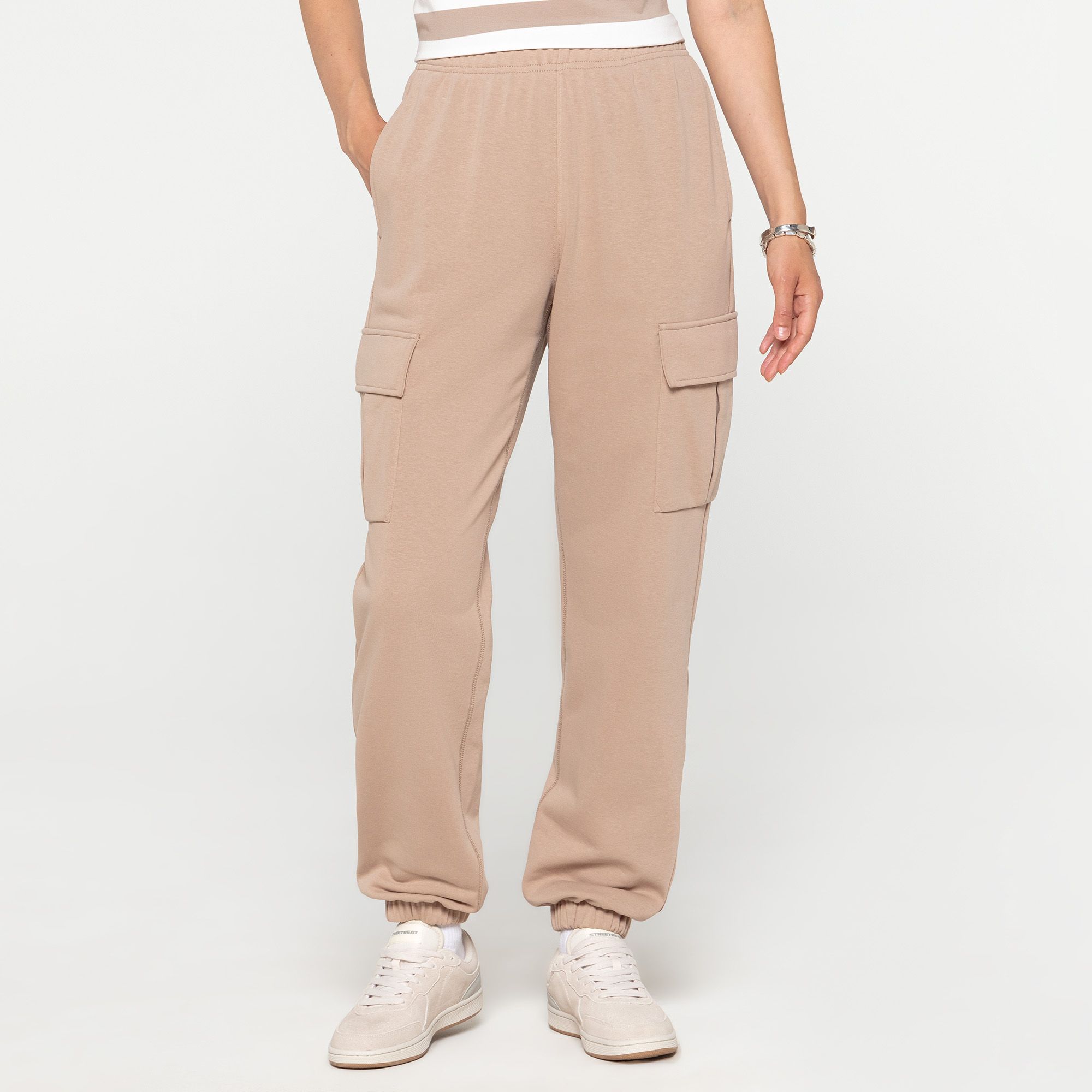 Женские брюки French Terry Cargo Jogger Streetbeat