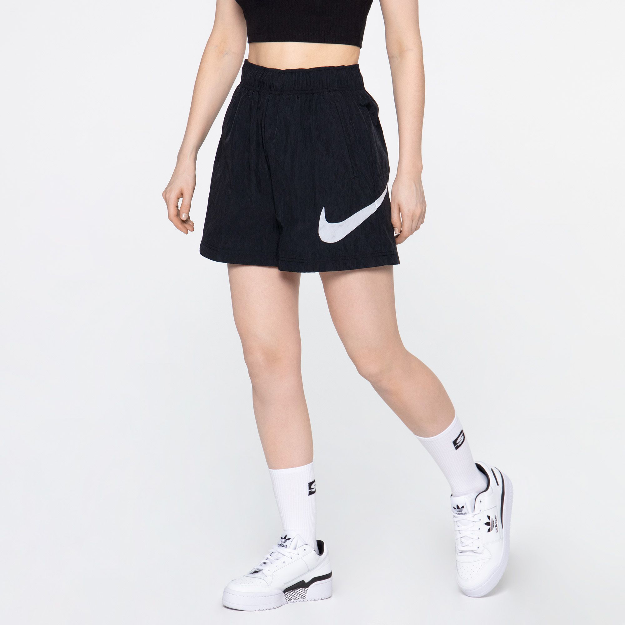 Женские шорты Nike Sportswear Essential High-Rise Woven Shorts