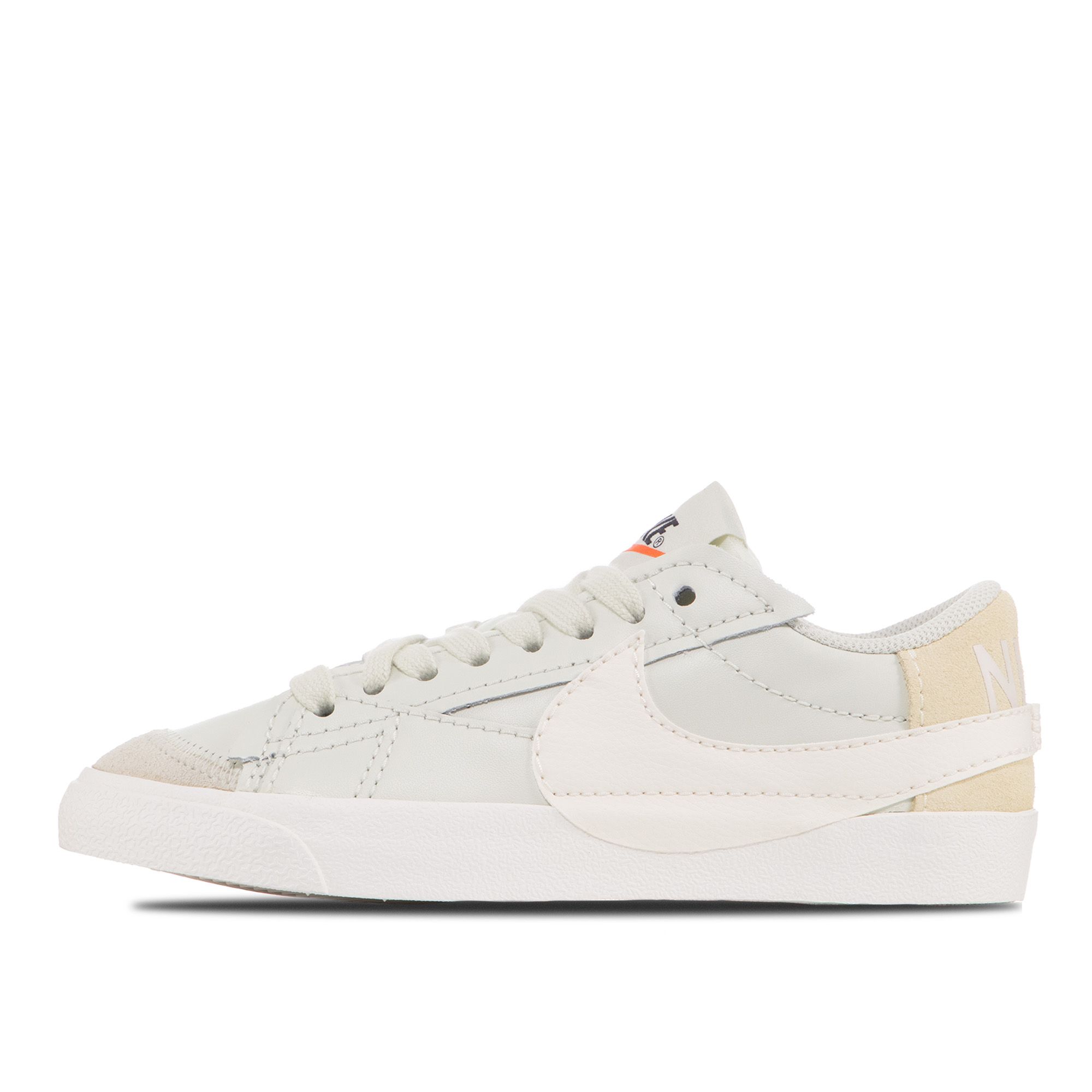 Женские кеды Nike Blazer Low ’77 Jumbo