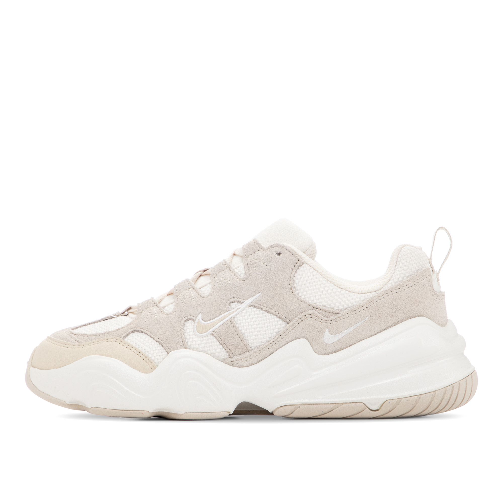 Женские кроссовки Nike Tech Hera
