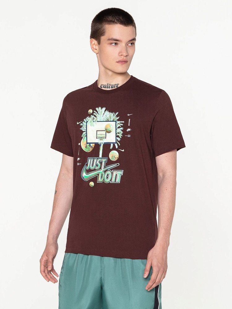 Мужская футболка Nike Tee Photo — размер 46-48 / M